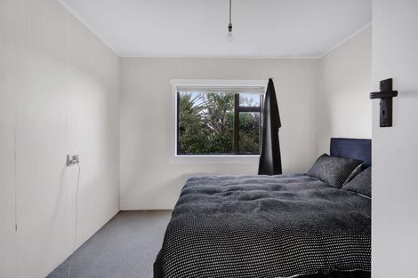 Photo of property in 27 Fitzroy Road, Fitzroy, New Plymouth, 4312