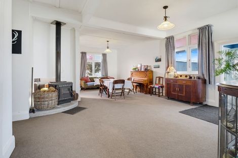 Photo of property in 262 High Street, Dannevirke, 4930