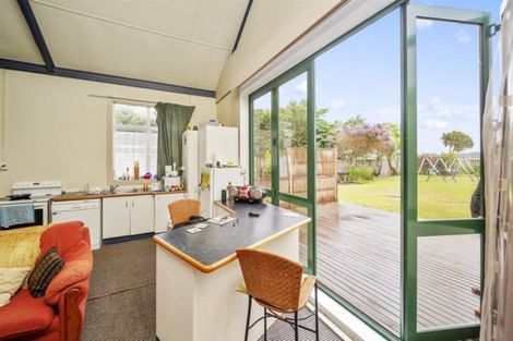 Photo of property in 14 Barclay Road, Okaiawa, Hawera, 4671