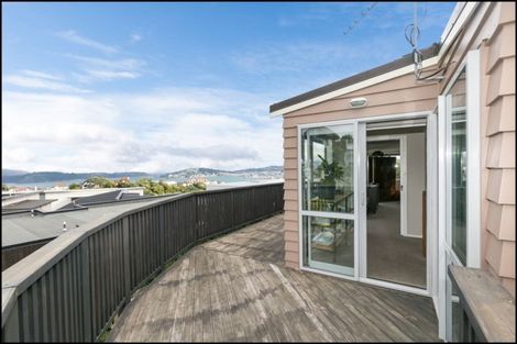 Photo of property in 42b Mandalay Terrace, Khandallah, Wellington, 6035