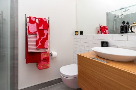 Photo of property in 87 Tiber Street, Island Bay, Wellington, 6023