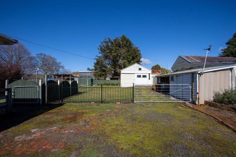 Photo of property in 50 Pitt Street, Raetihi, 4632