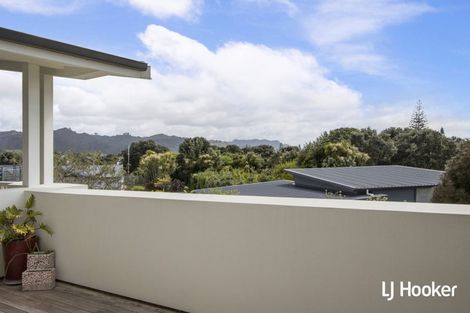 Photo of property in 28 Reo Crescent, Waihi Beach, 3611