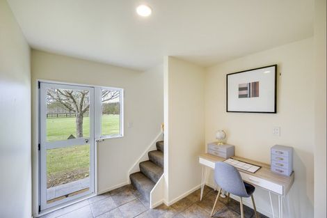 Photo of property in 495 Lawn Road, Clive, Hastings, 4180