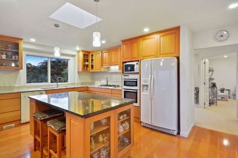 Photo of property in 33a Manly Esplanade, Browns Bay, Auckland, 0630