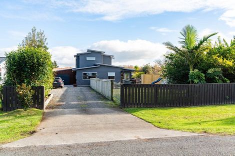 Photo of property in 16 Leslie Street, Mangawhai, 0505