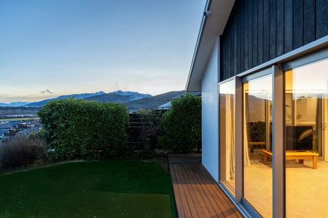 Photo of property in 3 Shipton Court, Lower Shotover, Queenstown, 9304