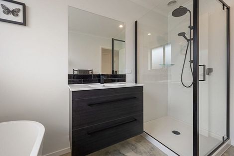 Photo of property in 17 Kereruu Street, Cambridge, 3434