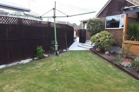 Photo of property in 16 Hewitts Road, Woodend, 7610