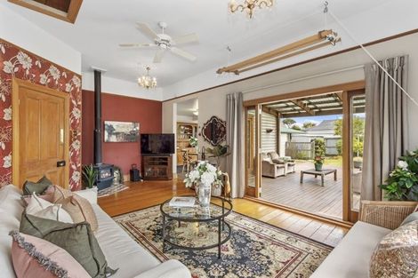 Photo of property in 128 Middlepark Road, Sockburn, Christchurch, 8042