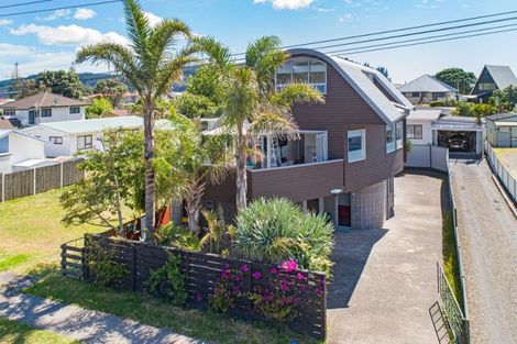 Photo of property in 306 Ocean Road, Whangamata, 3620