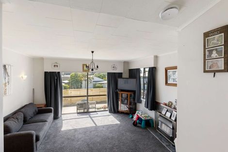 Photo of property in 99 Purnell Street, College Estate, Whanganui, 4500