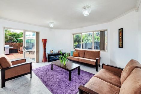 Photo of property in 7 Bibury Avenue, Henderson, Auckland, 0612