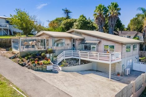 Photo of property in 2/24 Cranberry Place, Bucklands Beach, Auckland, 2012