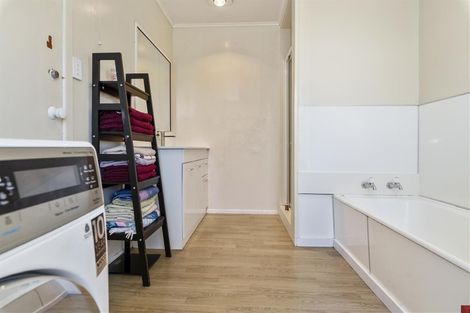 Photo of property in 22 Tui Road, Western Heights, Rotorua, 3015