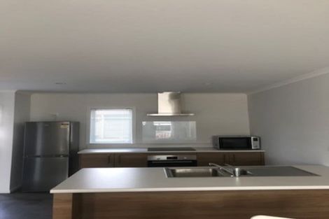 Photo of property in 2/7 Burrows Place, Ilam, Christchurch, 8041