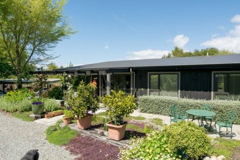 Photo of property in 281 Aporo Road, Tasman, Upper Moutere, 7173