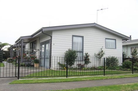 Photo of property in 1a Yeo Place, Taradale, Napier, 4112