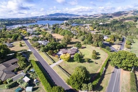 Photo of property in 2 Lake View Drive, Karapiro, Cambridge, 3494