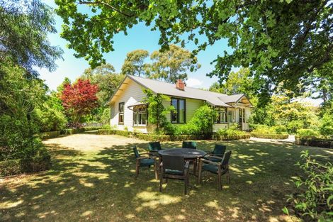 Photo of property in 35 Iona Road, Havelock North, 4130
