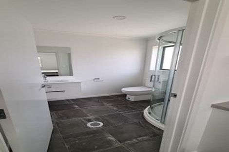 Photo of property in 1/3 Snead Place, Hamilton East, Hamilton, 3216