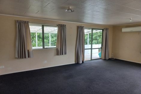 Photo of property in 51 Monument Road, Clevedon, Papakura, 2582