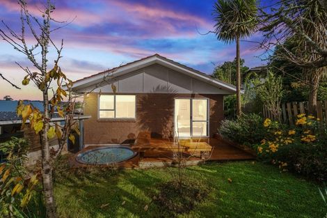 Photo of property in 28 Newham Place, Henderson, Auckland, 0612