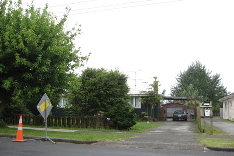Photo of property in 33 Beatty Road, Pukekohe, 2120