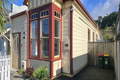 Photo of property in 13 Riddlers Crescent, Petone, Lower Hutt, 5012