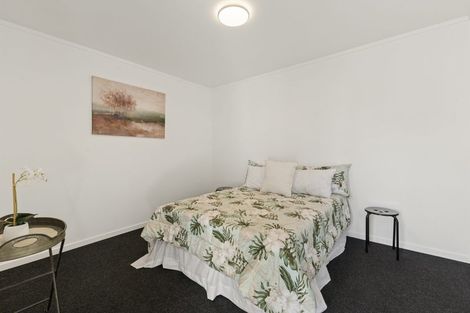 Photo of property in 7 Pushon Place, Clendon Park, Auckland, 2103