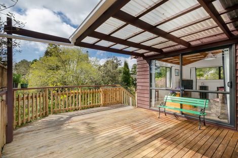 Photo of property in 58a West Lynn Road, Titirangi, Auckland, 0604