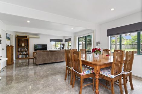 Photo of property in 1/9 Barcroft Place, Clendon Park, Auckland, 2103