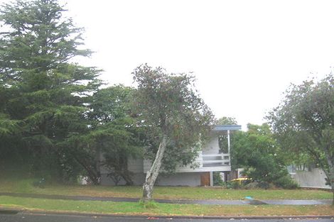 Photo of property in 58 Chelsea View Drive, Chatswood, Auckland, 0626