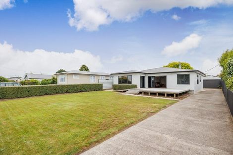 Photo of property in 28 Grey Street, Feilding, 4702