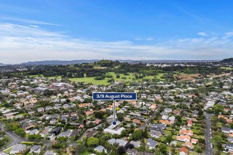 Photo of property in The Stables, 3/9 August Place, Greenlane, Auckland, 1061