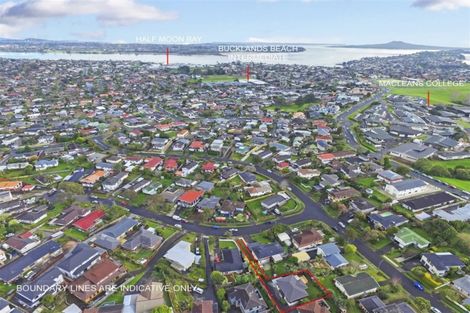 Photo of property in 1/6 Colum Place, Bucklands Beach, Auckland, 2014