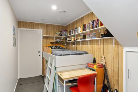 Photo of property in 10 Bowline Place, Whitby, Porirua, 5024