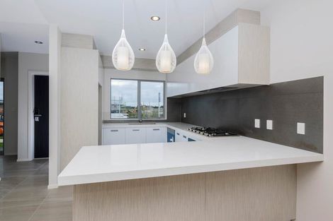 Photo of property in 26 Pencaitland Drive, Flat Bush, Auckland, 2019