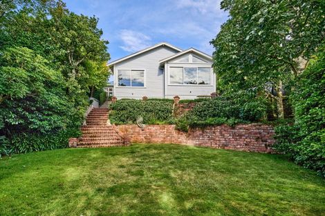 Photo of property in 18 Harbour View Road, Northland, Wellington, 6012