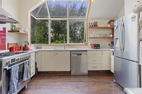 Photo of property in 11 Hewitts Road, Woodend, 7610