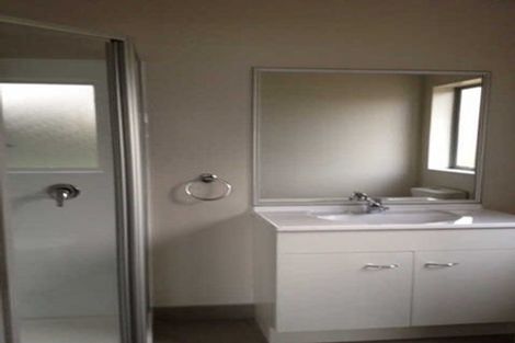 Photo of property in 3/14b Moffat Road, Red Beach, 0932