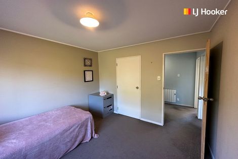 Photo of property in 106 Glenross Street, Glenross, Dunedin, 9011