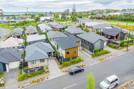 Photo of property in 6 Settler Avenue, Omokoroa, 3114