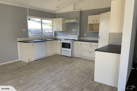 Photo of property in 17 Makarini Street, Paraparaumu, 5032