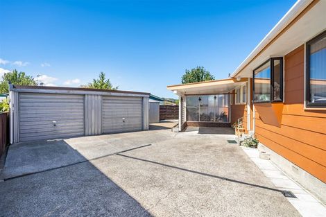 Photo of property in 74 California Drive, Totara Park, Upper Hutt, 5018