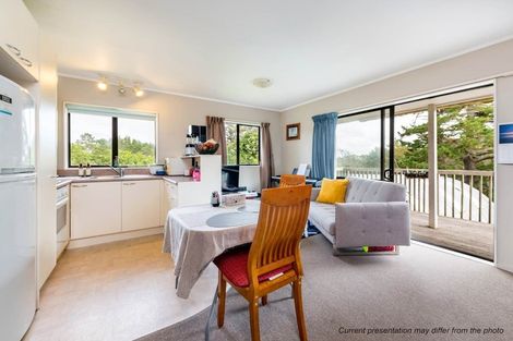 Photo of property in 1028 East Coast Road, Fairview Heights, Auckland, 0630