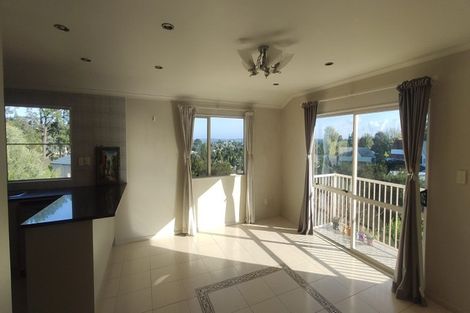 Photo of property in 48 Monte Cassino Place, Birkdale, Auckland, 0626