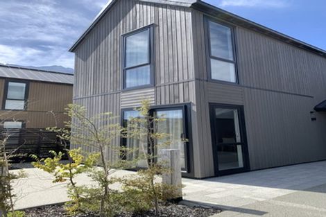 Photo of property in 21 Mulholland Drive, Jacks Point, 9371