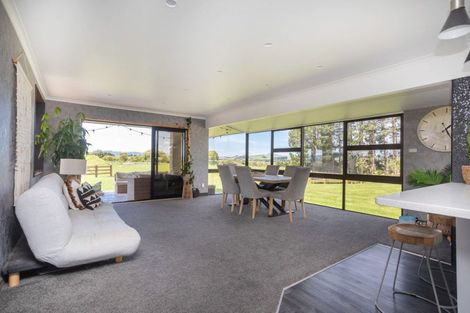 Photo of property in 143a Weber Road, Dannevirke, 4971