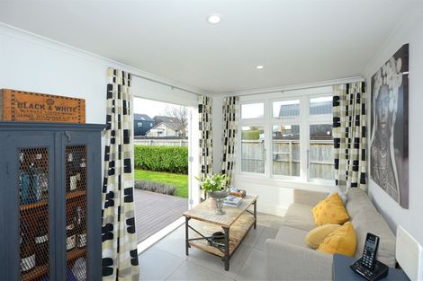 Photo of property in 7 Lindsay Street, St Albans, Christchurch, 8014
